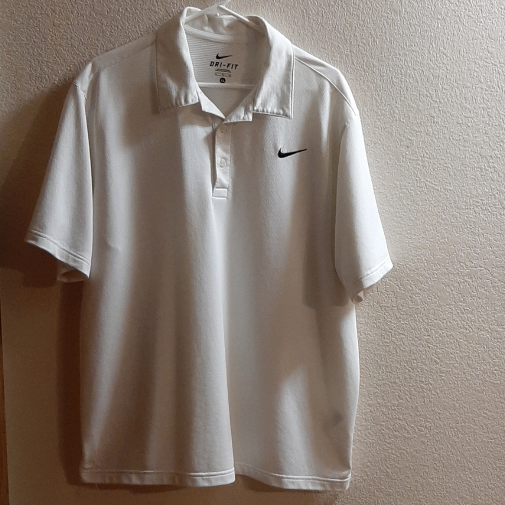 Nike polos shirt